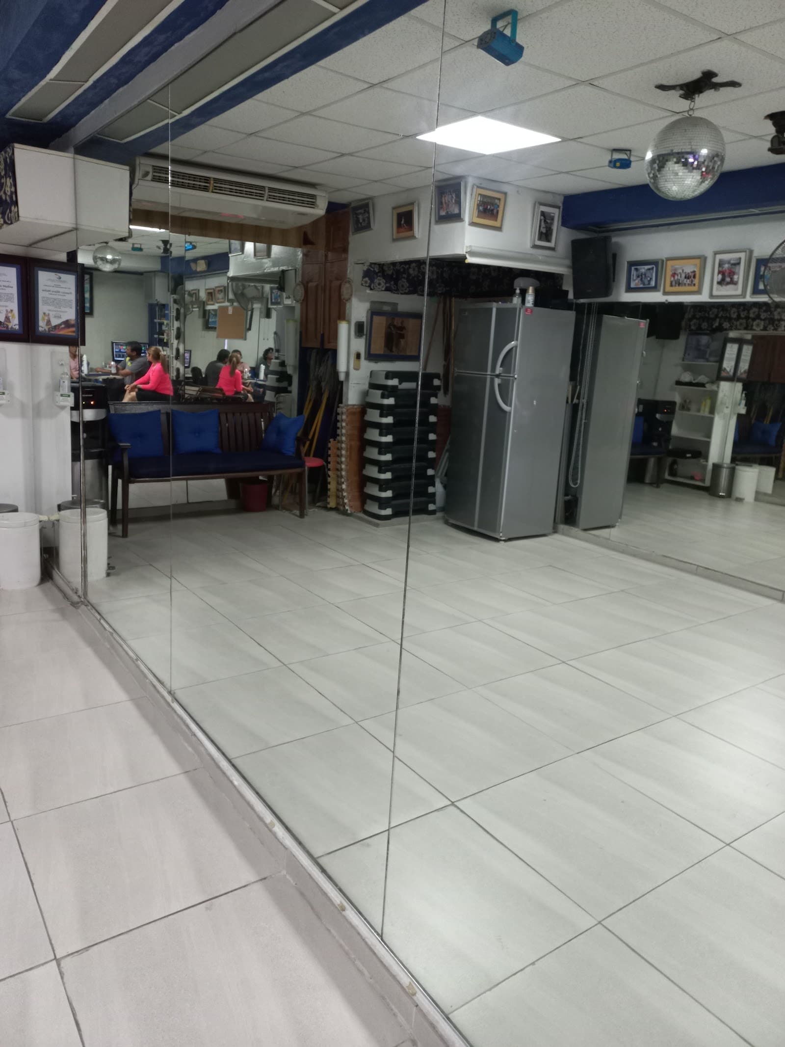 Pasos Academia de Baile. Santo Domingo de Guzmán