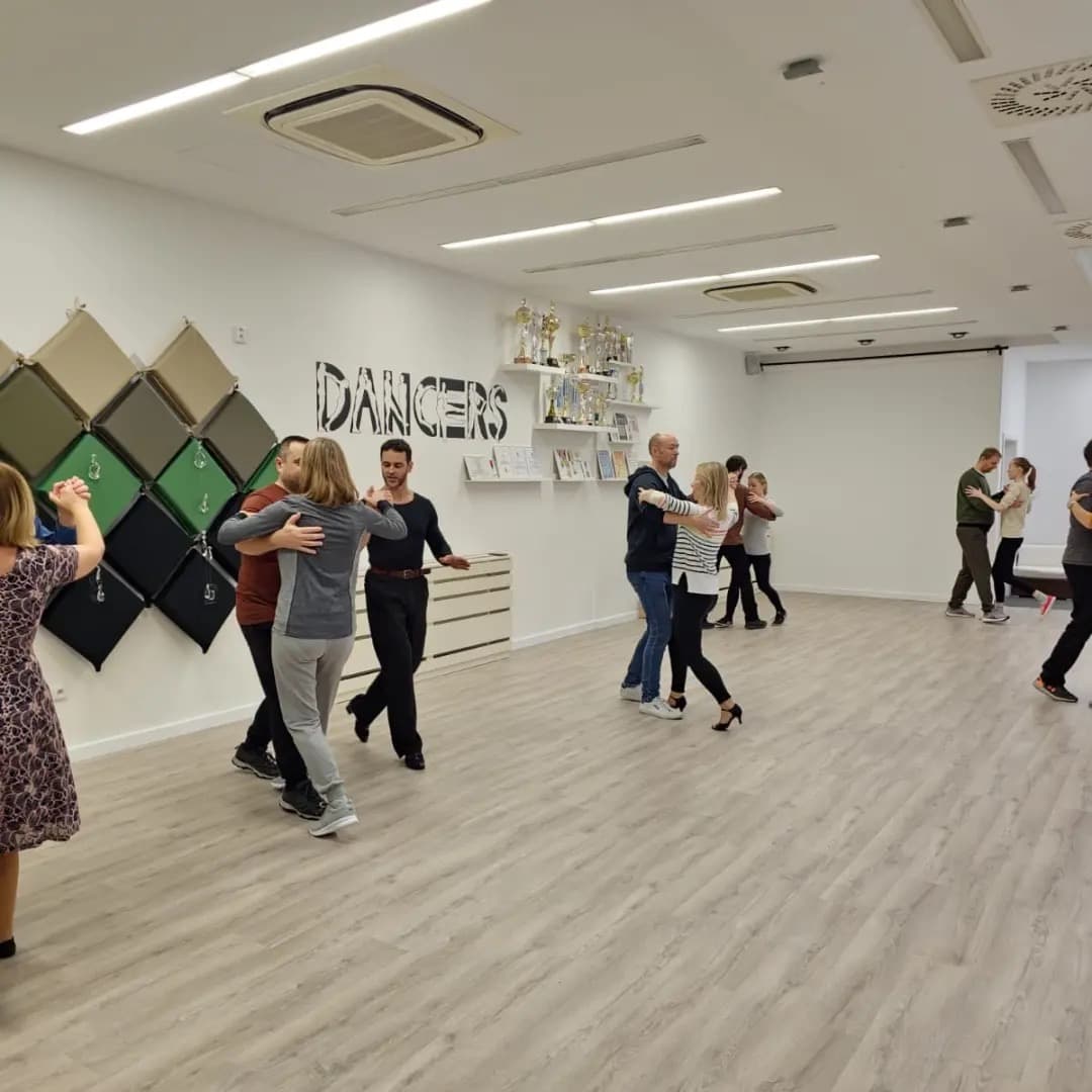Tanečná škola Dancers. Bratislava