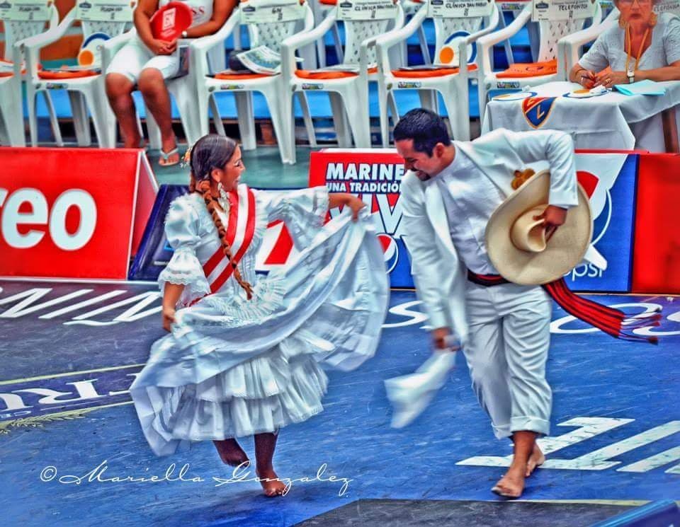 Tradición y Sentimiento - Academia de Marinera. Santiago de Surco, LIMA