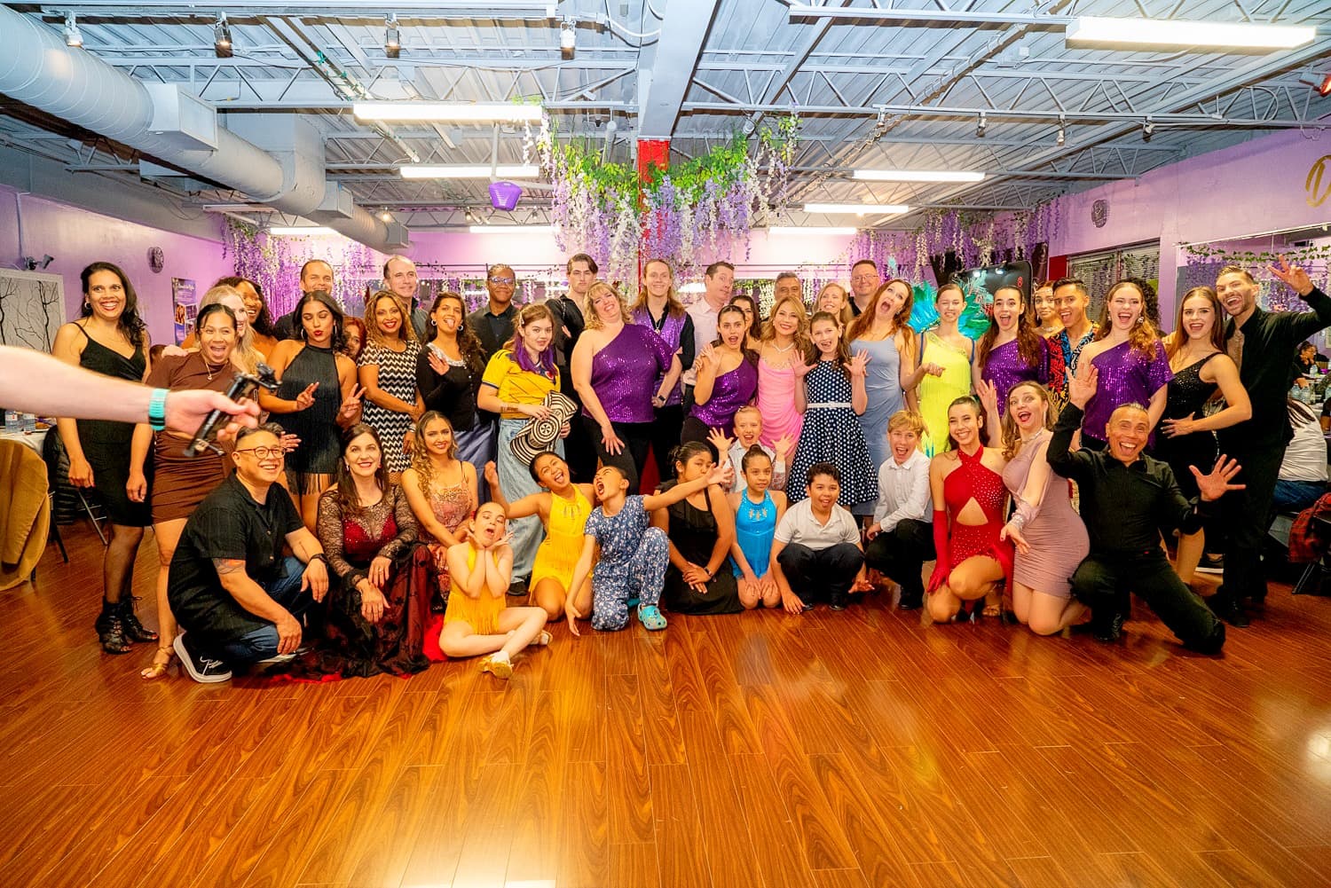 Dance to the Rhythm (Salsa, Bachata, Bellydance, Latin and Ballroom Dance Studio). Mississauga, ON