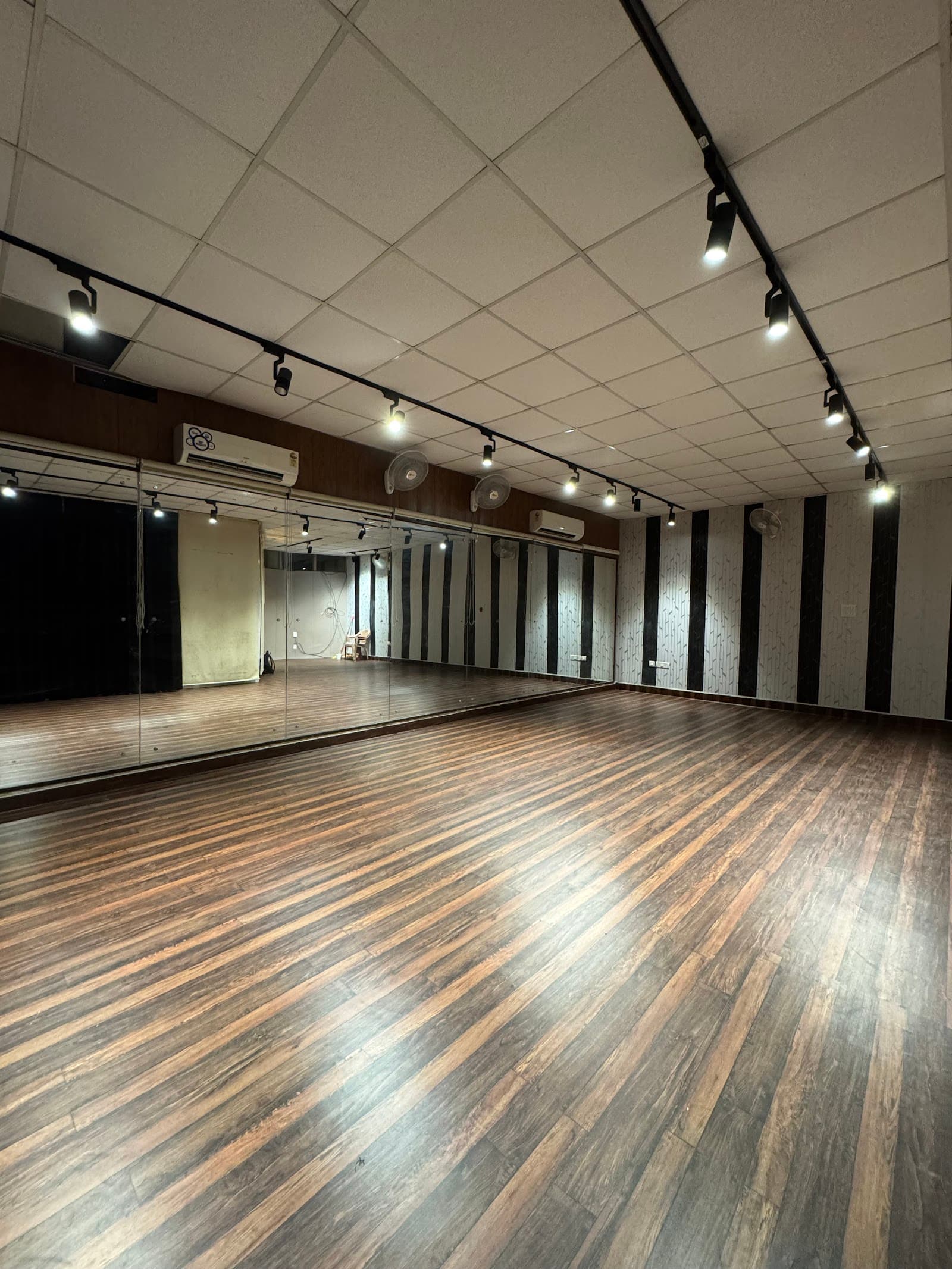 Latin Groove India. Gurugram