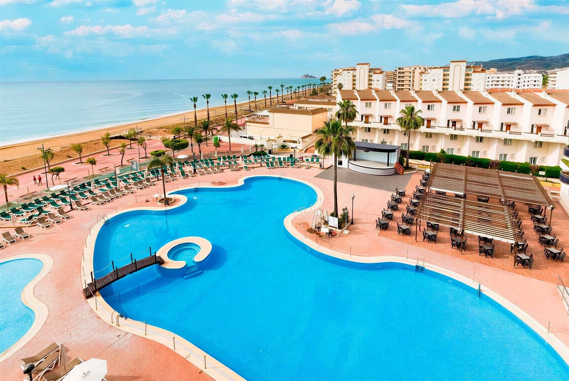 Hotel & Spa Peñíscola Plaza Suites****. Valencia