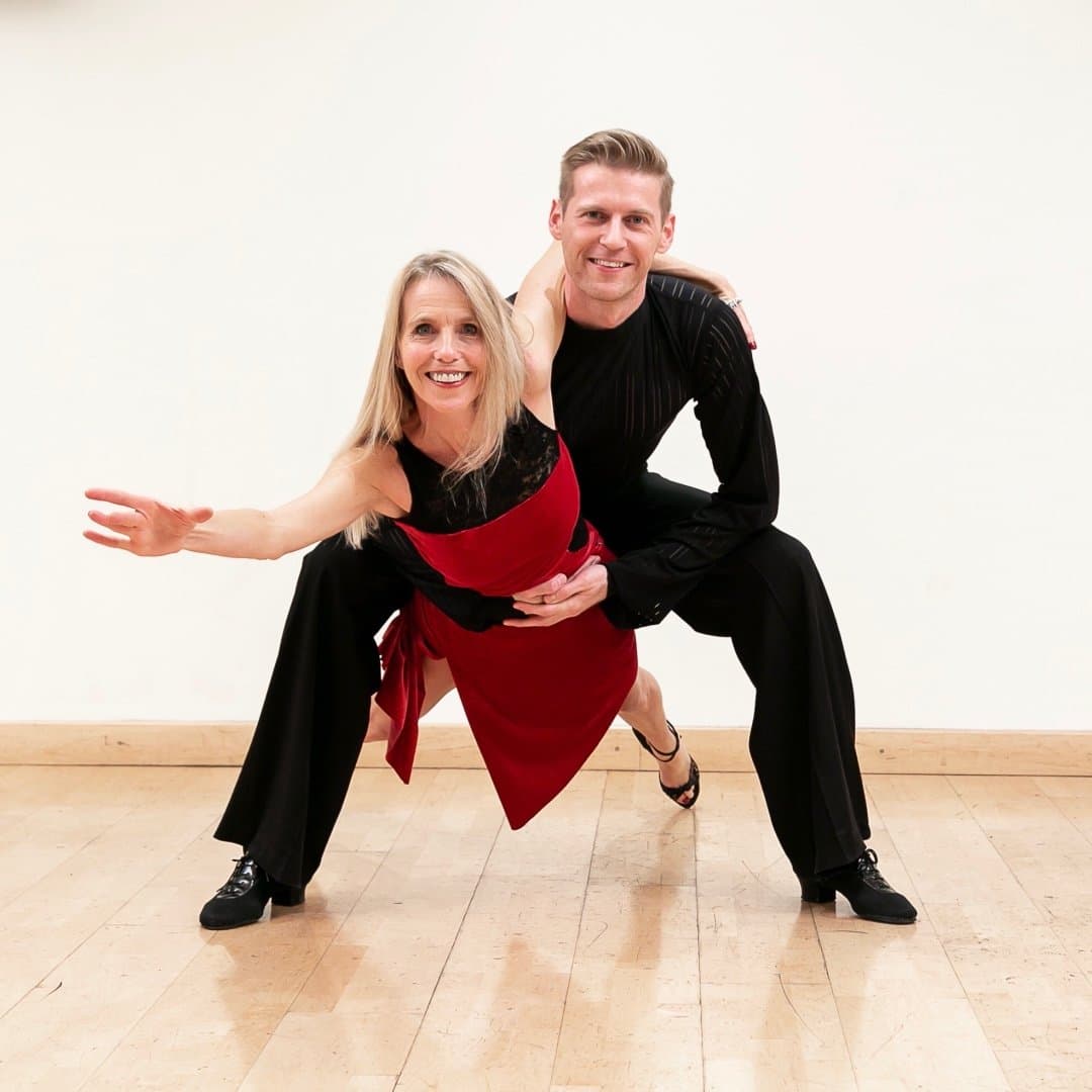 Zoltan's Ballroom and Latin Dancing Lessons Westminster. London Sw1w 9ln