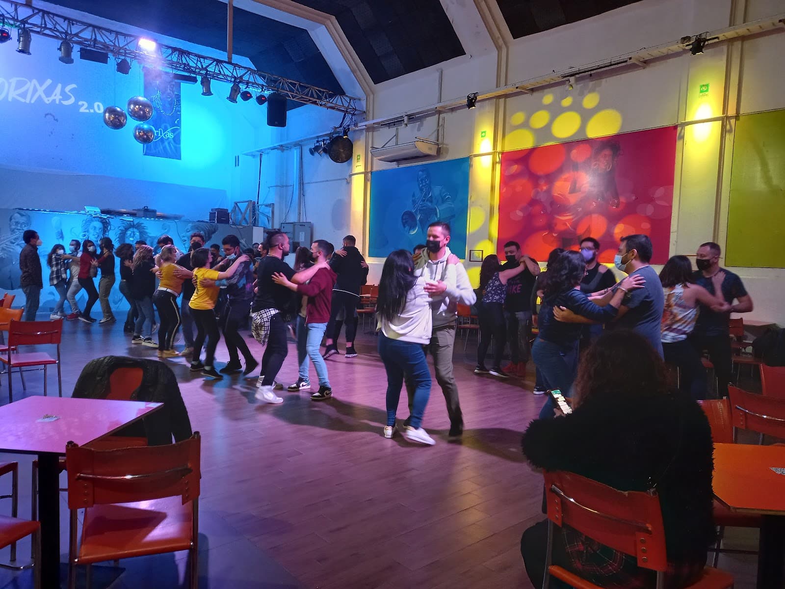 Solar (Clases de Baile, Salsa, Cubana, Casino, Bachata). Región Metropolitana