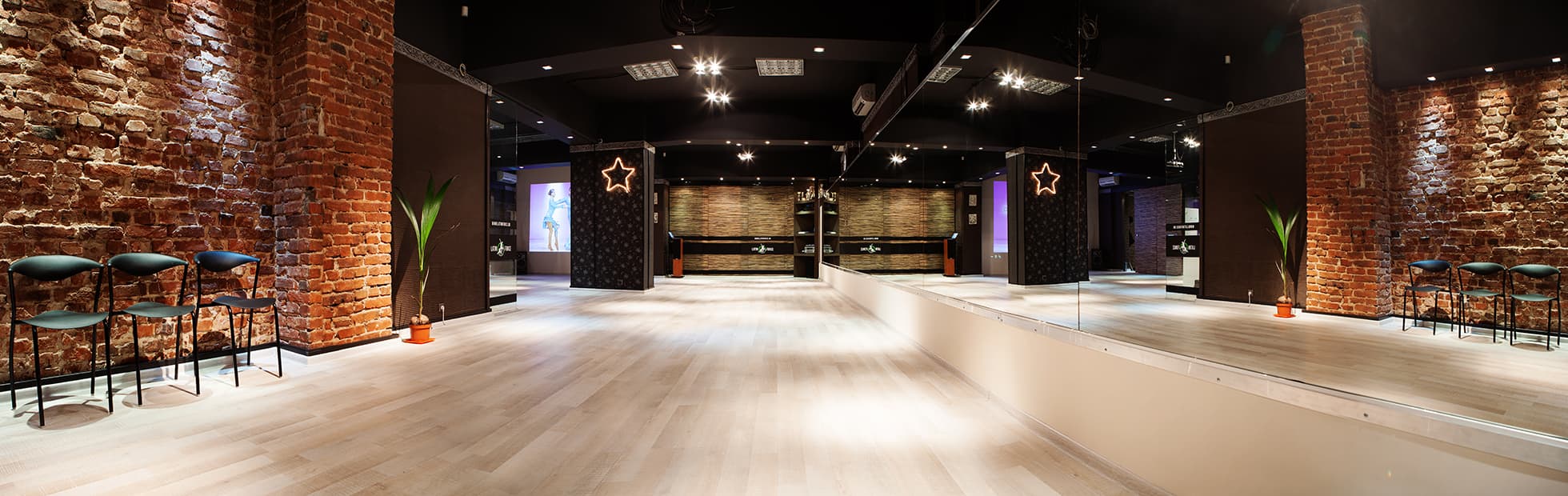 Latin Force Dance Studio - Зали 1 и VIP (Център). Sofia, SOFIA-CITY