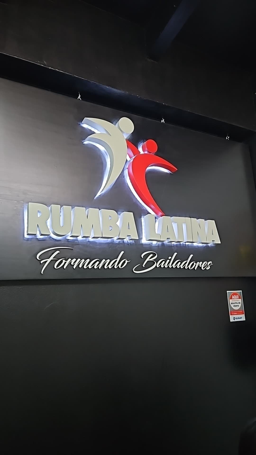 Academia de baile Rumba Latina. Santiago de Surco, LIMA