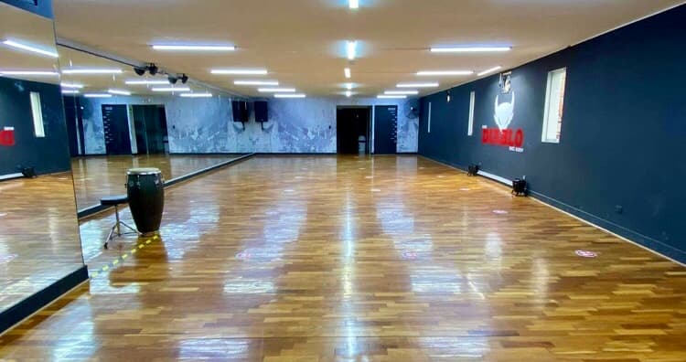 Mambo Diablo Dance Academy. Miraflores, LIMA
