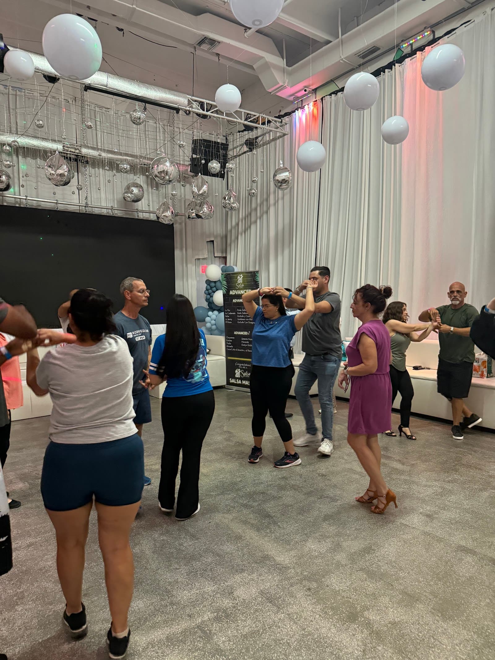 567 Salsa Miami. Doral, FL